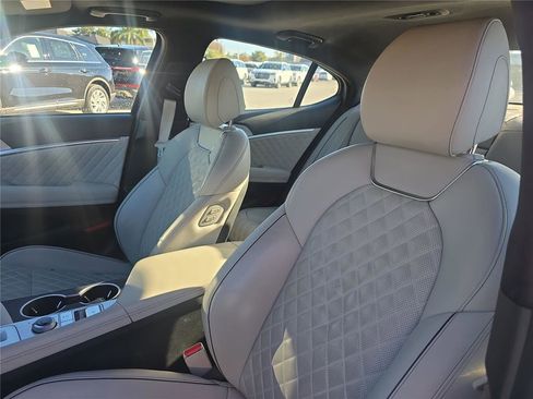 Used 2023 Genesis G70 3.3T w/ Sport Prestige Package image 13