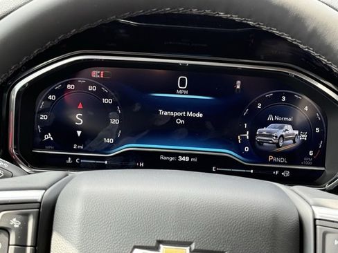 New 2025 Chevrolet Silverado 1500 LT image 16