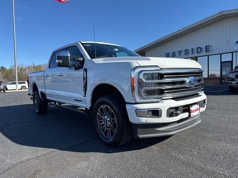 Used 2024 Ford F250 Limited w/ FX4 Off-Road Package image 2