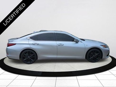 Certified 2022 Lexus ES 350 F Sport w/ Accessory Package 2 FWD image 3