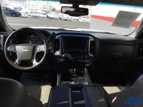 Used 2016 Chevrolet Silverado 2500 LTZ w/ LTZ Plus Package image 32