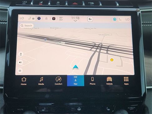 Used 2025 Jeep Grand Cherokee L Limited w/ Black Appearance Package image 14