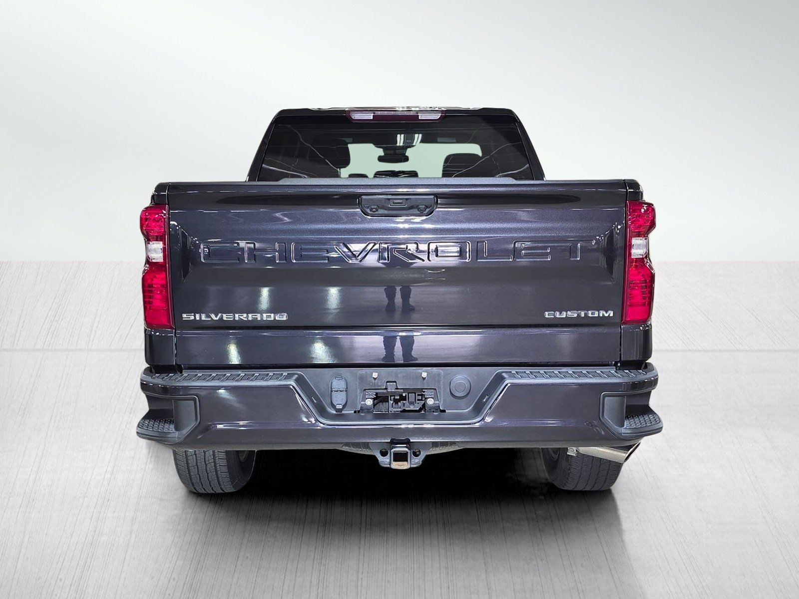 Used 2023 Chevrolet Silverado 1500 Custom RWD image 6