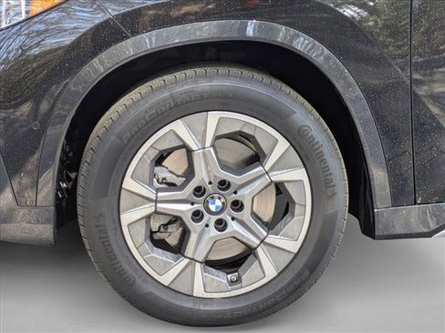 Used 2025 BMW X1 xDrive28i w/ Convenience Package image 9