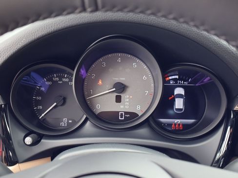 New 2026 Porsche Macan S AWD/4WD image 16