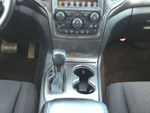Used 2018 Jeep Grand Cherokee Laredo AWD/4WD image 27