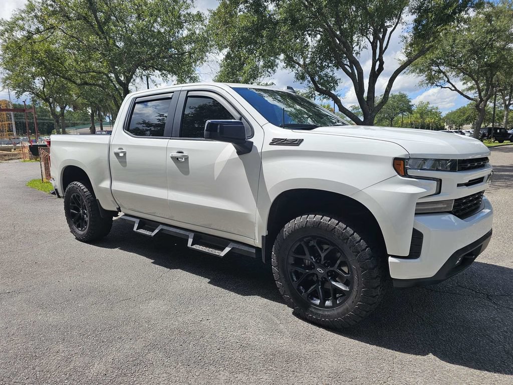 Used 2019 Chevrolet Silverado 1500 RST AWD/4WD image 2