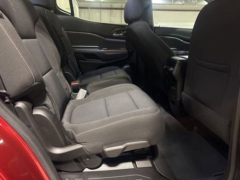 Used 2021 GMC Acadia SLE w/ Driver Convenience Package image 8