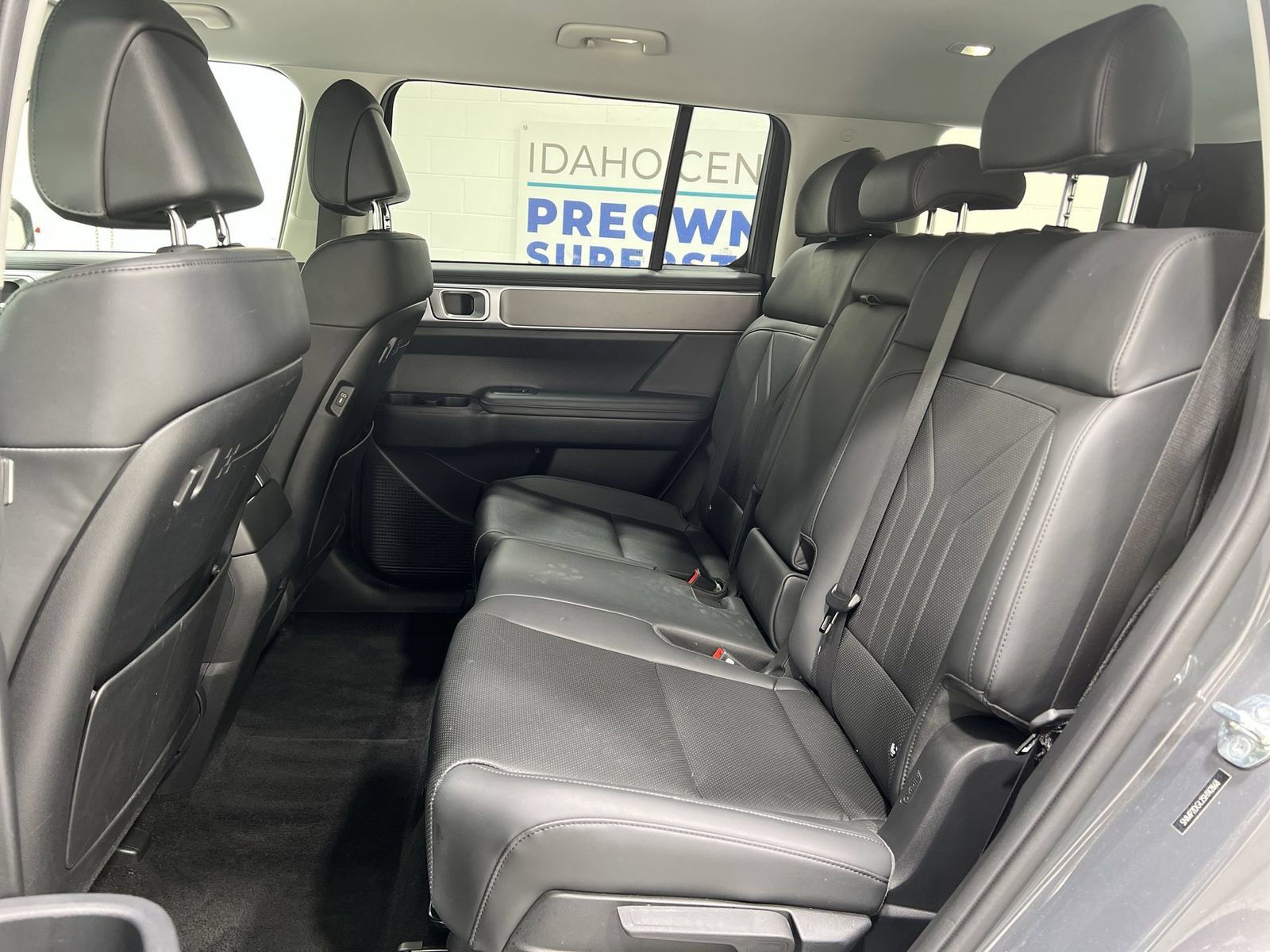 Used 2025 Hyundai Santa Fe SEL AWD/4WD image 21