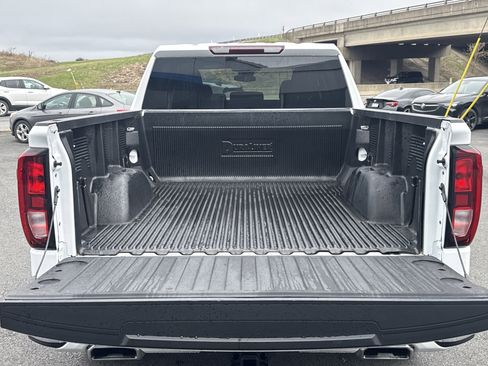Used 2024 GMC Sierra 1500 Elevation w/ X31 Off-Road Package image 5