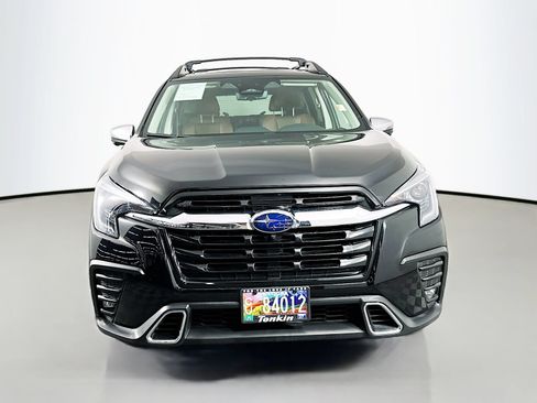Used 2023 Subaru Ascent Touring AWD/4WD image 2