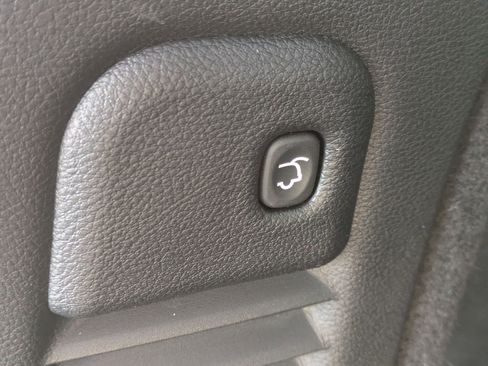 Certified 2025 Dodge Durango GT w/ Blacktop Package image 30