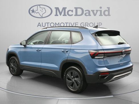 Used 2025 Volkswagen Taos S FWD image 6