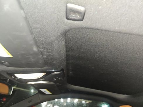 Used 2025 BMW 230i xDrive Coupe image 8