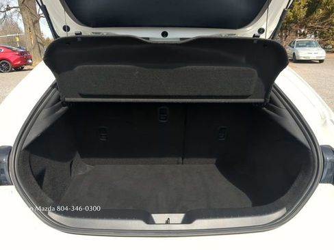 Used 2023 MAZDA MAZDA3 s image 13