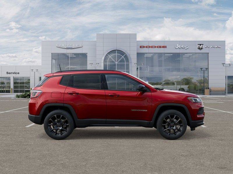 New 2026 Jeep Compass Latitude AWD/4WD image 21