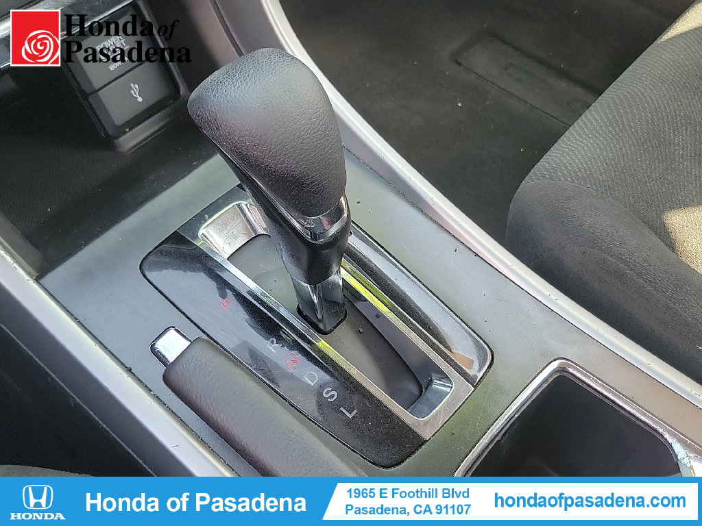 Used 2013 Honda Accord LX image 19
