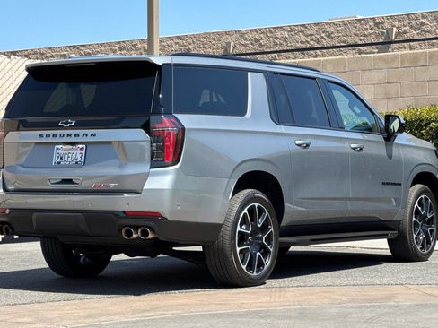Certified 2026 Chevrolet Suburban RST RWD image 4
