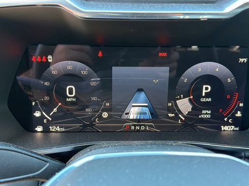 Used 2025 GMC Canyon Elevation w/ Convenience Package RWD image 16