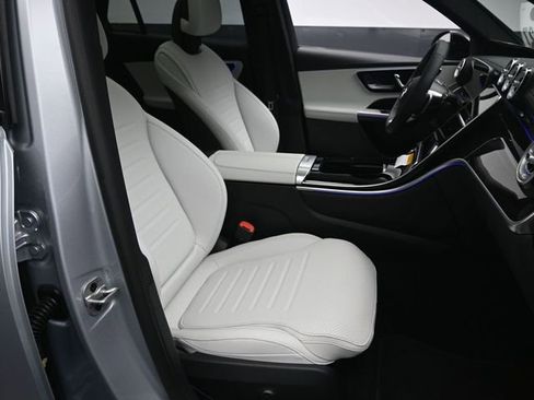 New 2026 Mercedes-Benz GLC 300 image 29