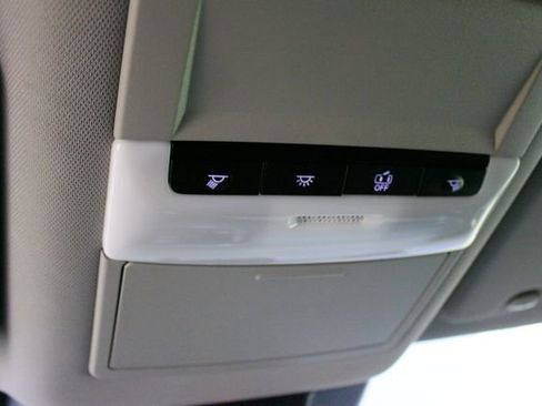 Used 2021 Nissan Rogue S AWD/4WD image 18