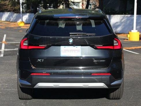 Used 2026 BMW X1 xDrive28i w/ Technology Package image 6
