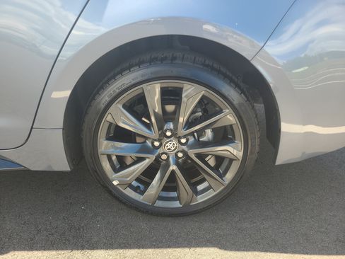 Certified 2025 Toyota Corolla SE FWD image 10