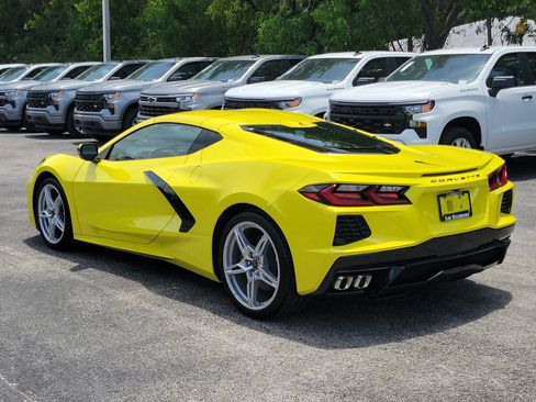 Used 2024 Chevrolet Corvette Stingray Coupe w/ 1LT RWD image 5