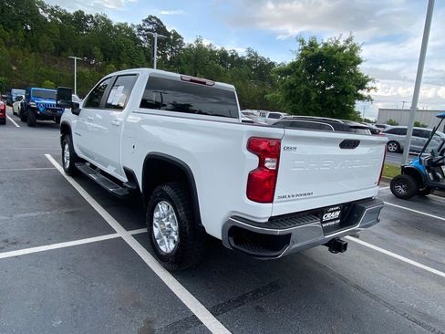 Used 2025 Chevrolet Silverado 2500 LT AWD/4WD image 5