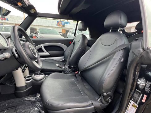 Used 2008 MINI Cooper Convertible image 15