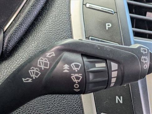 Used 2017 Lincoln MKC Reserve image 13