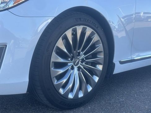 Used 2017 Genesis G90 3.3T Premium image 26