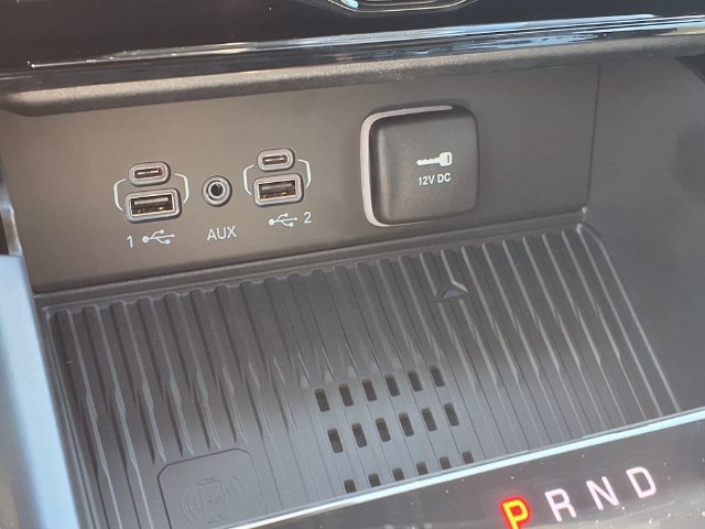 New 2027 Jeep Grand Cherokee Altitude RWD image 15