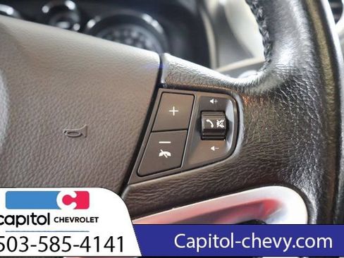 Used 2013 Chevrolet Captiva Sport LTZ FWD image 20