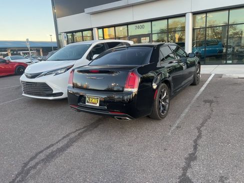 Used 2022 Chrysler 300 S image 13