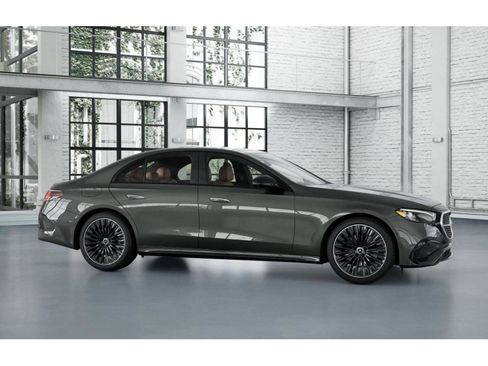 New 2026 Mercedes-Benz E 350 4MATIC Sedan image 14