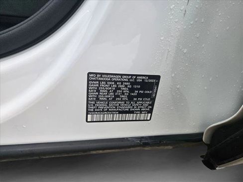 Used 2024 Volkswagen Atlas Peak Edition SE AWD/4WD image 29