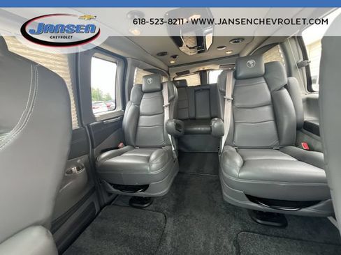 Used 2021 Chevrolet Express 2500 LS w/ Enhanced Convenience Package RWD image 21
