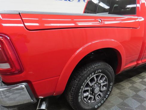 Used 2022 RAM 2500 Limited AWD/4WD image 33