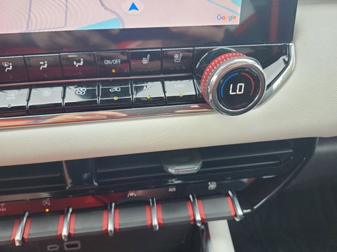 New 2025 GMC Canyon AT4 w/ AT4X Package image 15