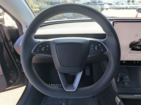 Used 2025 Tesla Model 3 Long Range AWD/4WD image 19