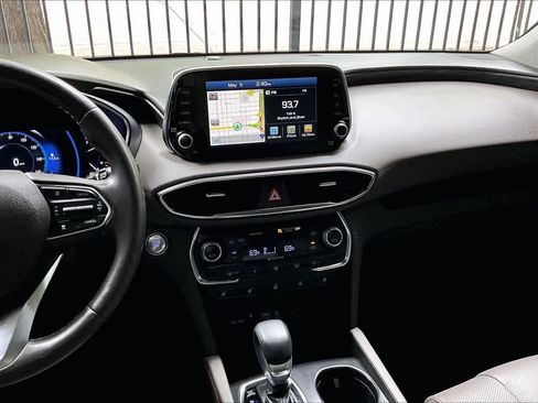 Used 2020 Hyundai Santa Fe Limited FWD image 6