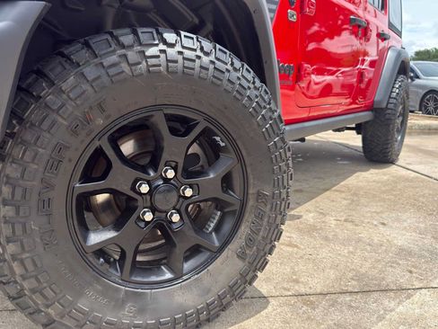 Used 2020 Jeep Wrangler Unlimited Sport AWD/4WD image 7