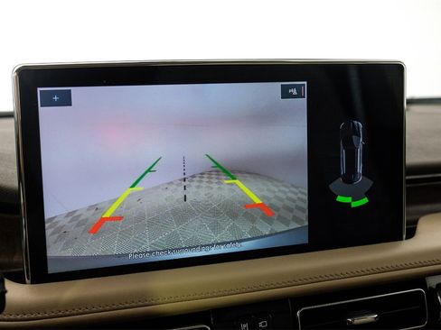 Used 2023 Lincoln Nautilus Reserve image 23