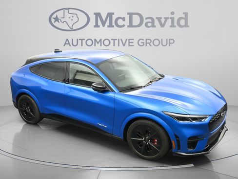 Used 2025 Ford Mustang Mach-E GT AWD/4WD image 32