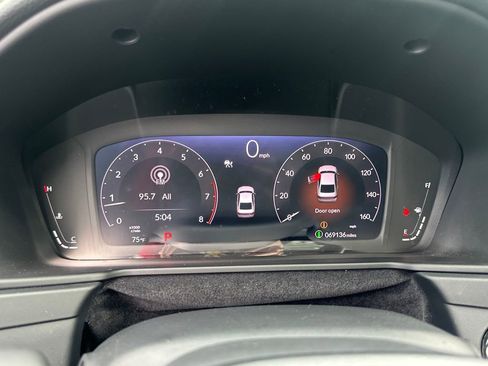Certified 2025 Honda Accord SE image 18