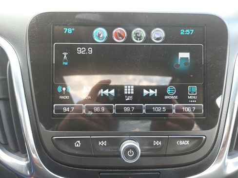 Used 2018 Chevrolet Equinox LT w/ Sun & Infotainment Package AWD/4WD image 22