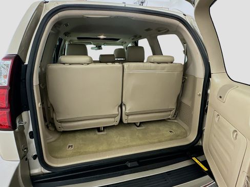 Used 2008 Lexus GX 470 image 32