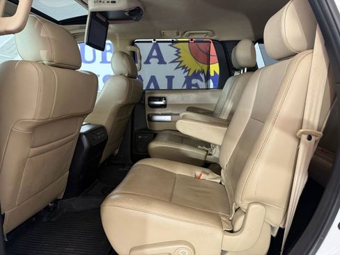 Used 2019 Toyota Sequoia Limited w/ Safety & Convenience Package RWD image 16