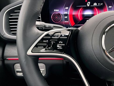 Used 2026 Mercedes-Benz GLS 450 4MATIC image 21